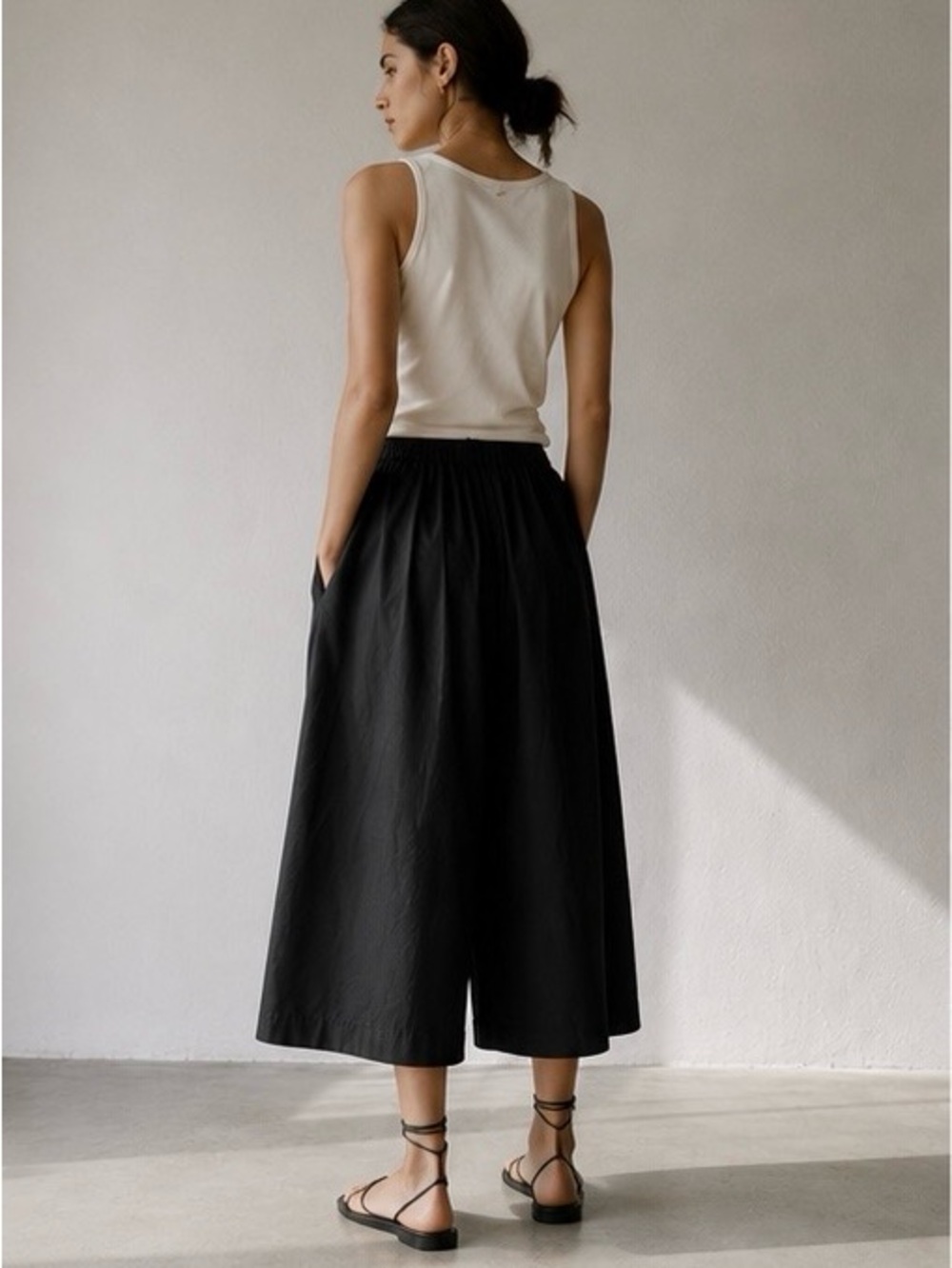 ZARA Cotton Poplin Wide-Leg Cropped Pull-On Culotte Pants in Black S NWT - Picture 3 of 9
